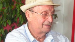 Hastanede yaşam mücadelesi veriyor