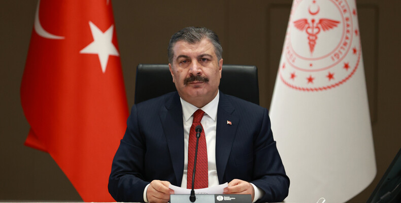 Bakan Koca, nüfusun çoğunluğunun aşılanacağı tarihi duyurdu