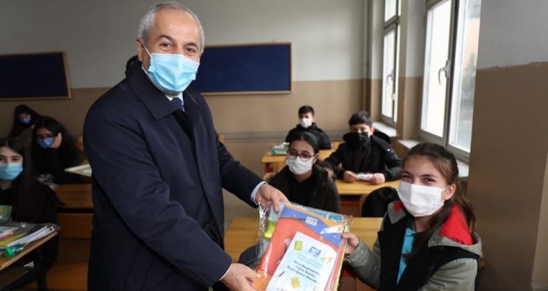 Gebzeli öğrencilere masa tenisi sahaları geliyor