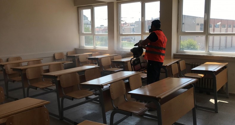 Örnek uygulama: Darıca’da sınav öncesi okullar dezenfekte edildi ﻿