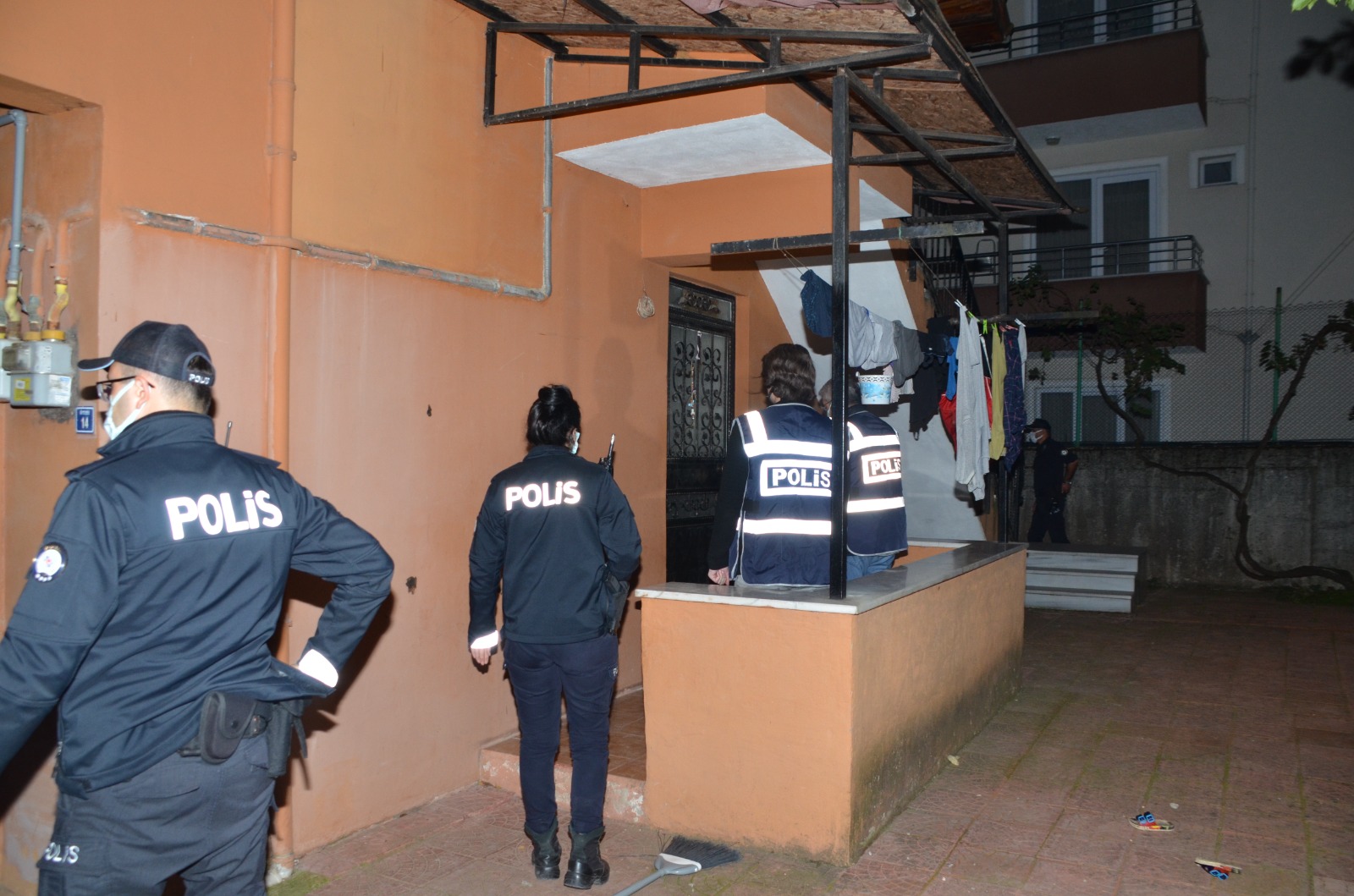 aeaa54b8-9514-43ee-8371-6c54855c307b