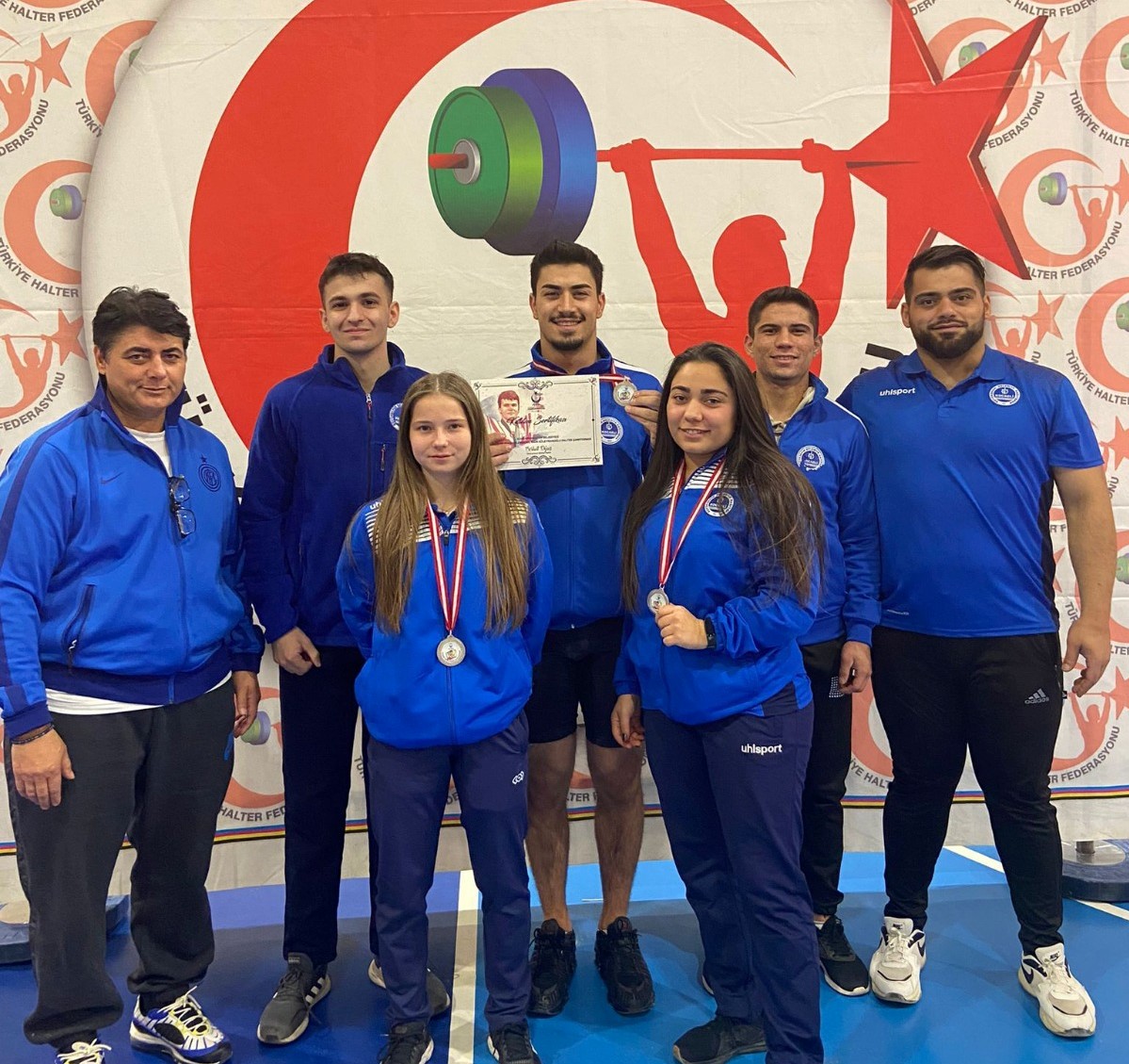 Halterciler Ankara'dan 3 gümüşle döndü (1)