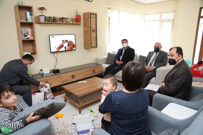 Başkan Bıyık, gönül belediyeciliği ile gönüllere dokunuyor (3)
