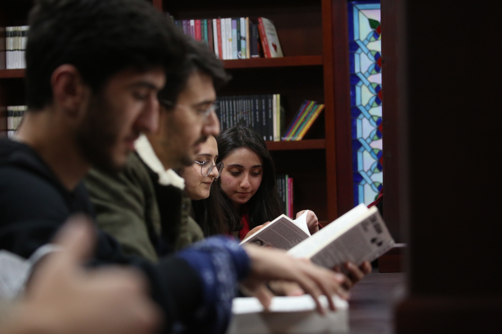 Darıca Millet Kütüphanesi gençlerin yeni adresi oldu (1)