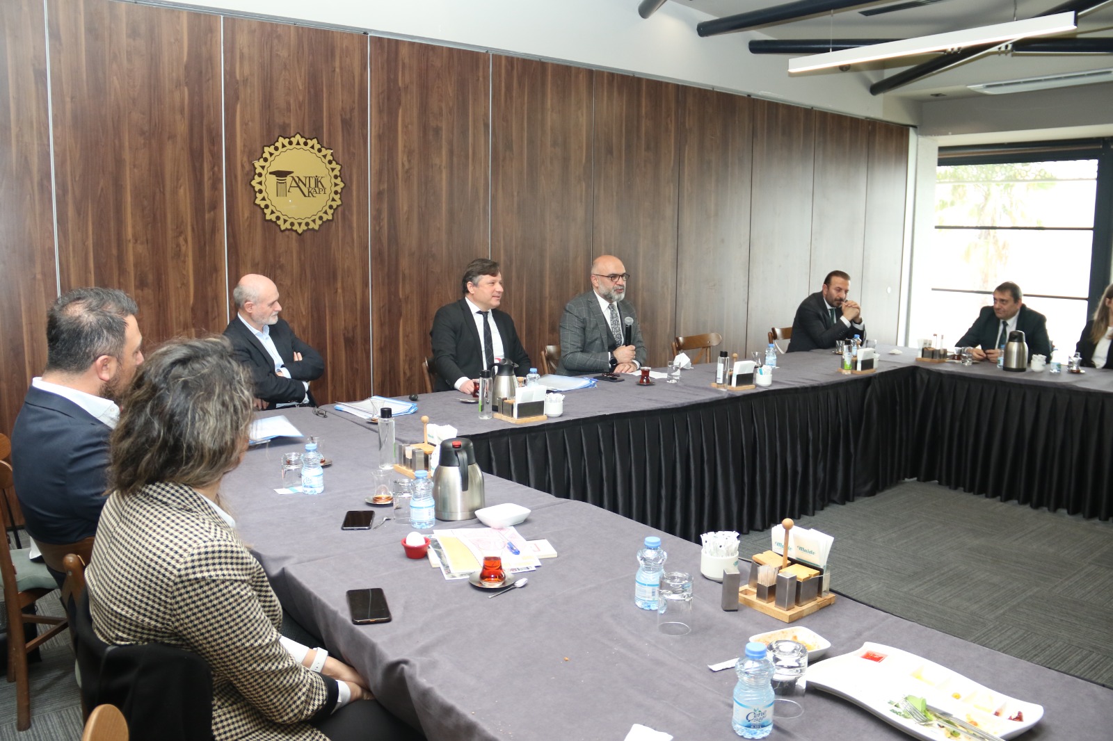 İlçe belediyeleriyle imar toplantısı (1)