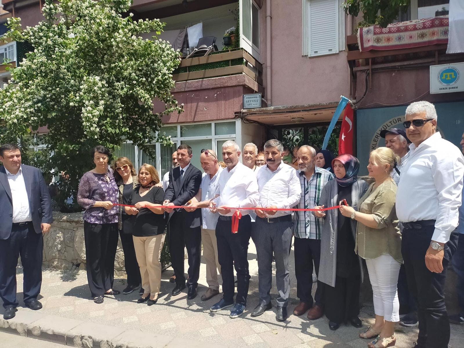 1deed965-b8eb-4637-823d-9c5bc6630202