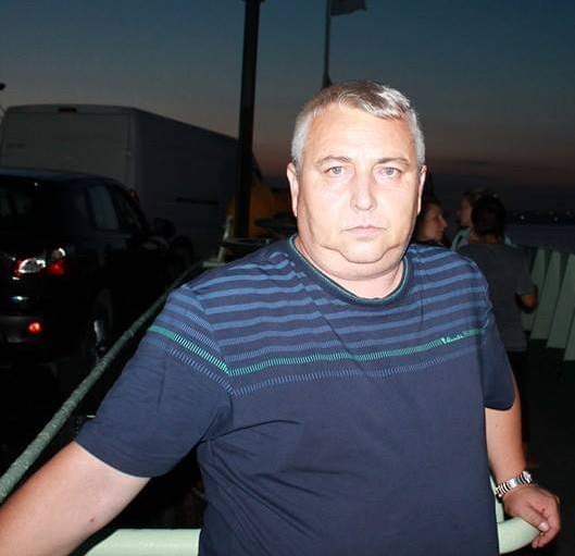 6889dc1b-1909-4fc4-82d7-b7b539f3fe6e