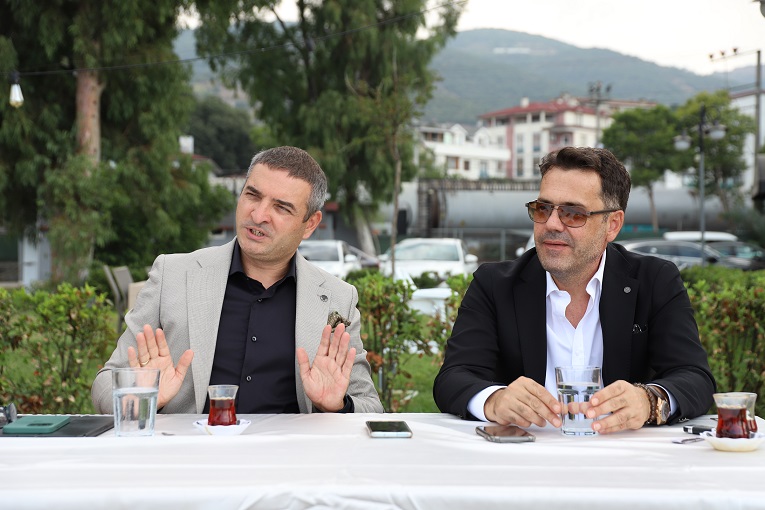 İLKAY-ÜNAL-KUTAY-DURNA