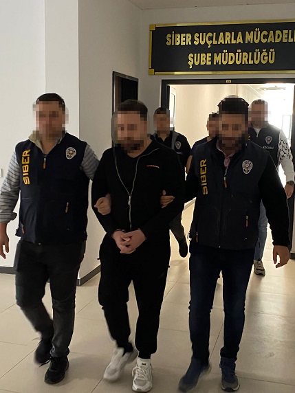 a770181d-4f23-41b3-8bdd-9d6751c12733