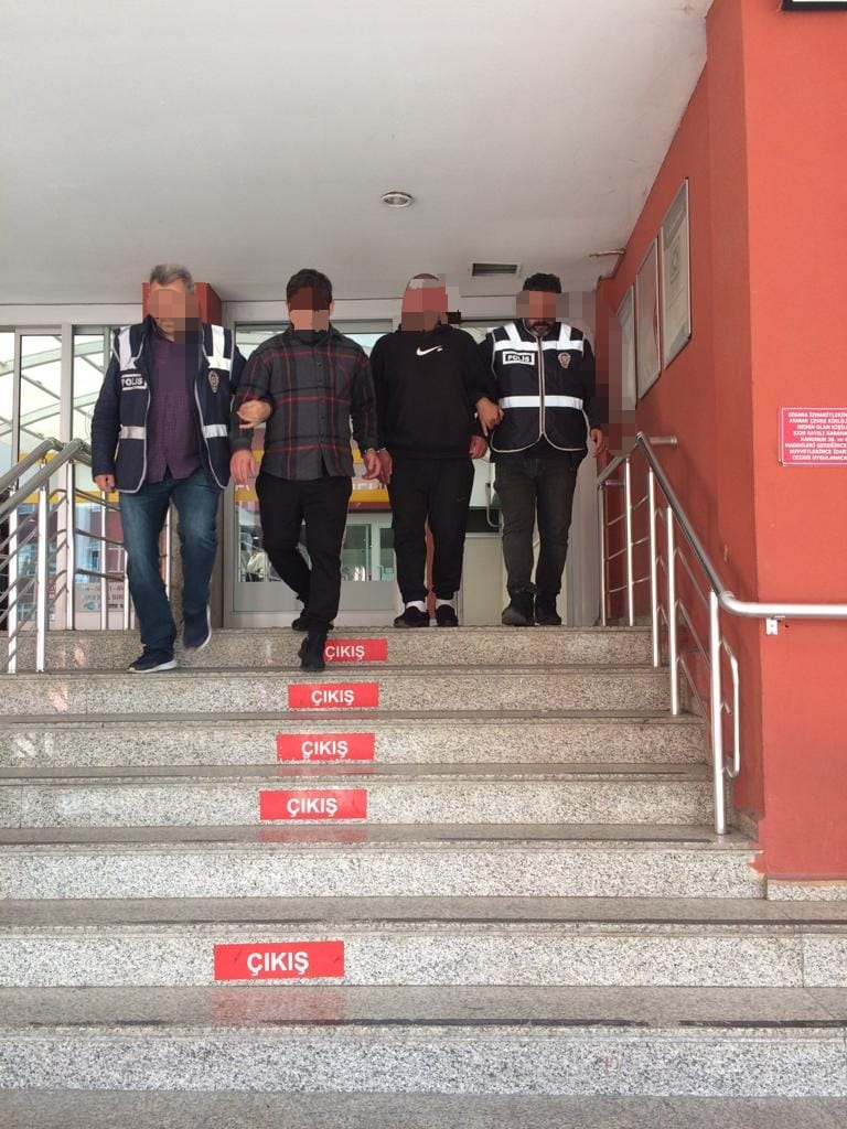 3c9040f8-d08d-4f79-8c03-ba3768ccc26e