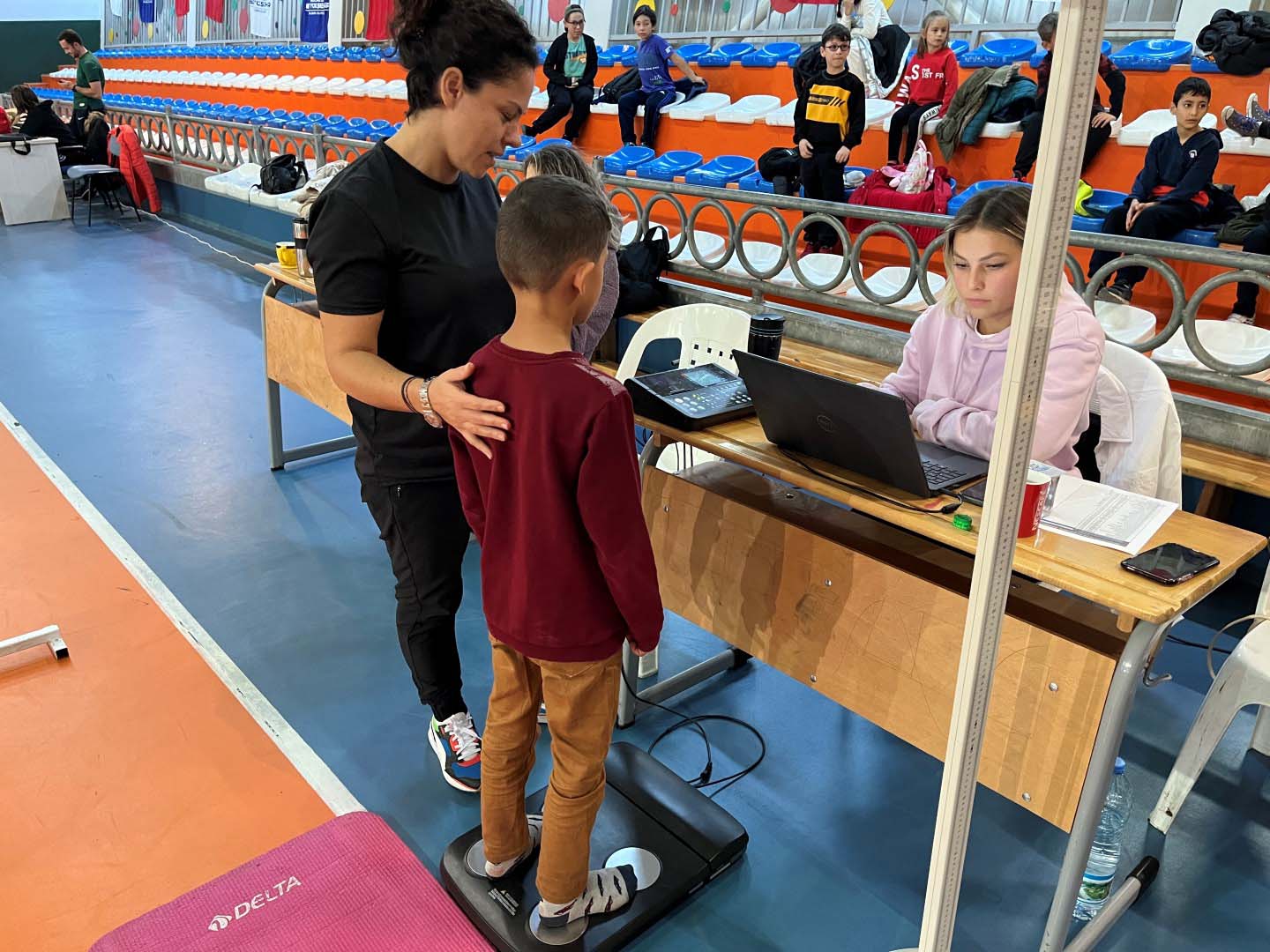 Büyükşehir Spor Okulları öğrencileri testten geçti (7)