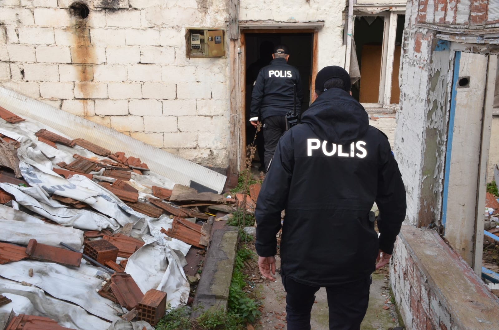 15aef724-c6ff-4684-ac19-2914076daa5d