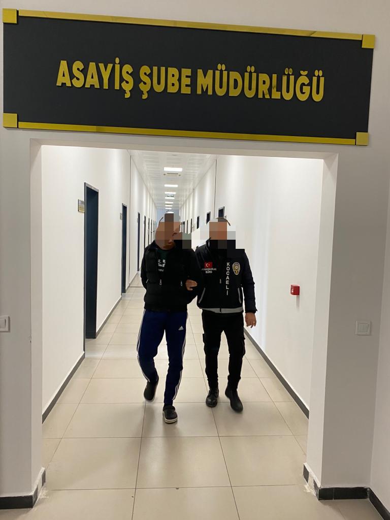 74795149-8d06-4376-b8a8-ae7f33c5ca70