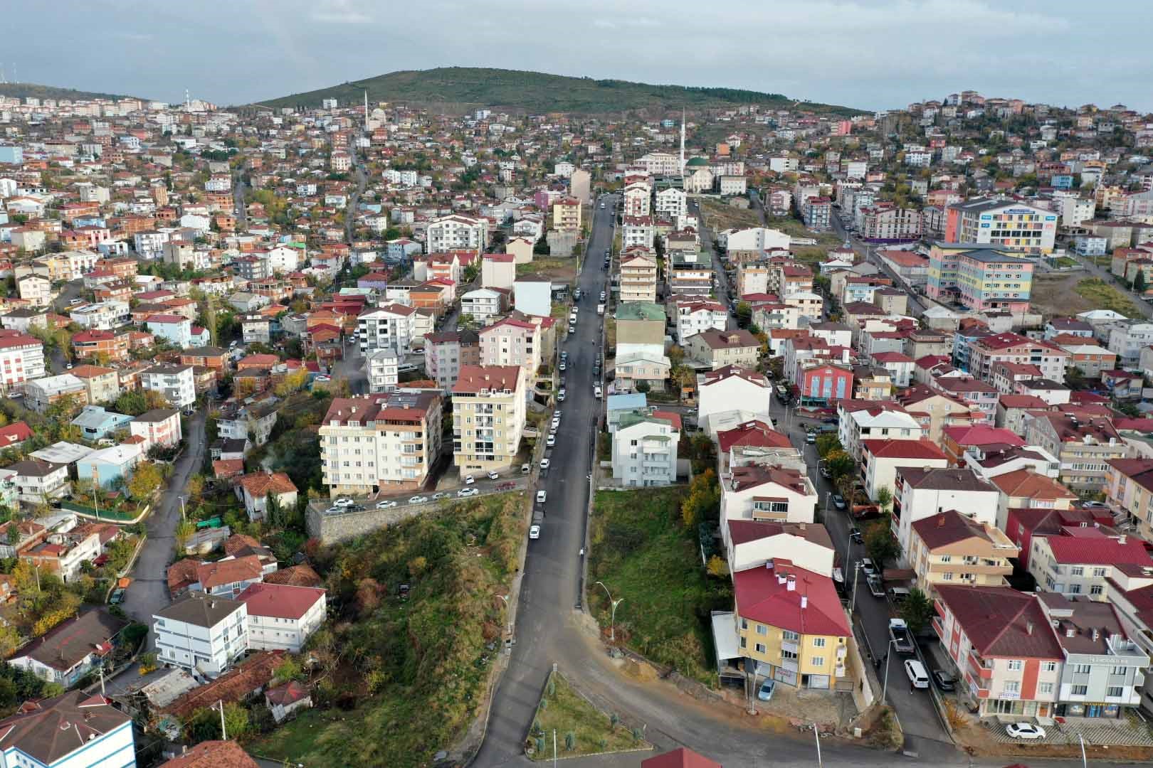 Gebze Şehit Mehmet Kartal Caddesi üstyapısı yenilendi (2) (Large)