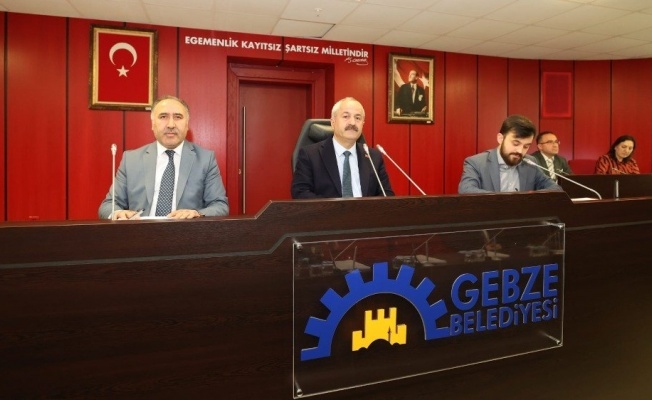 gebze_belediye_meclisi_toplaniyor_h16842_29441
