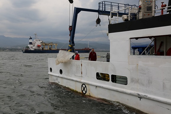 İzmit Körfezinde su kalitesine yakın takip (7) (Large)