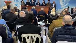 Nail Çiler, CHP örgütü ile bir araya geldi: “El ele, gönül gönüle kazanacağız”