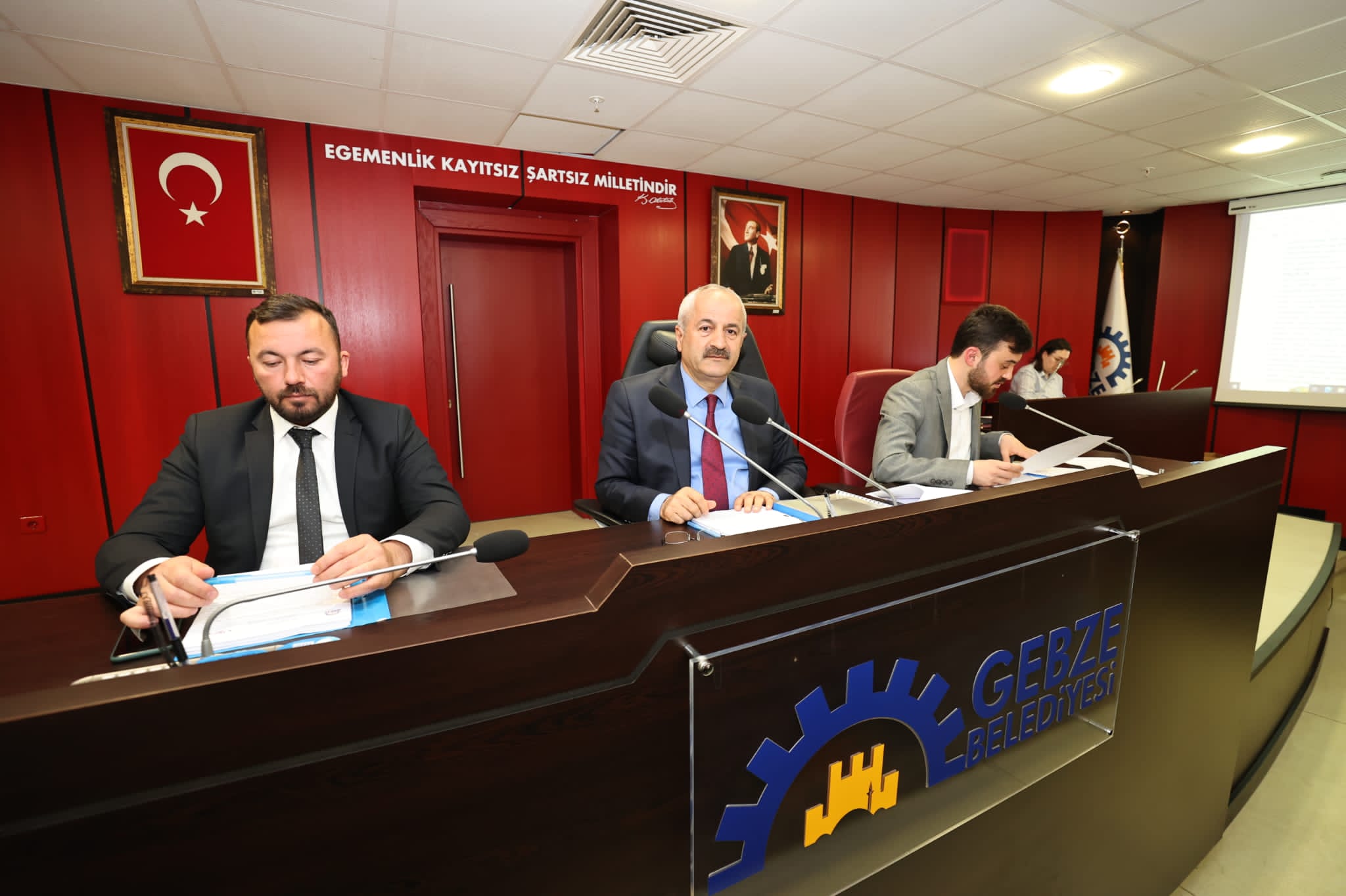 PHOTO-2023-05-02-15-35-05