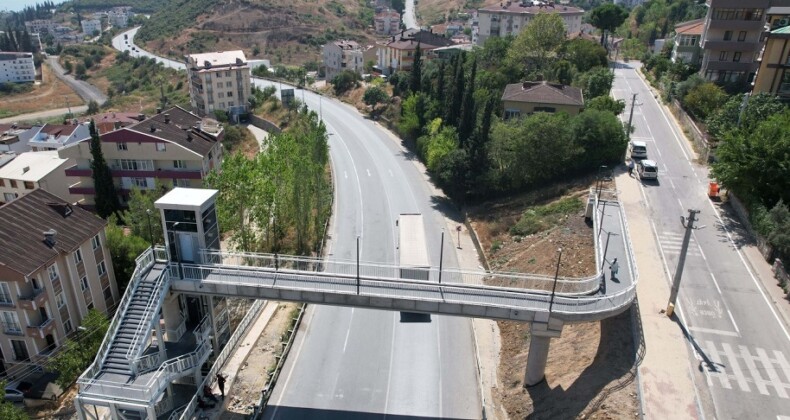 Gebze ve Darıca’da iki yeni üstgeçit kullanıma açıldı