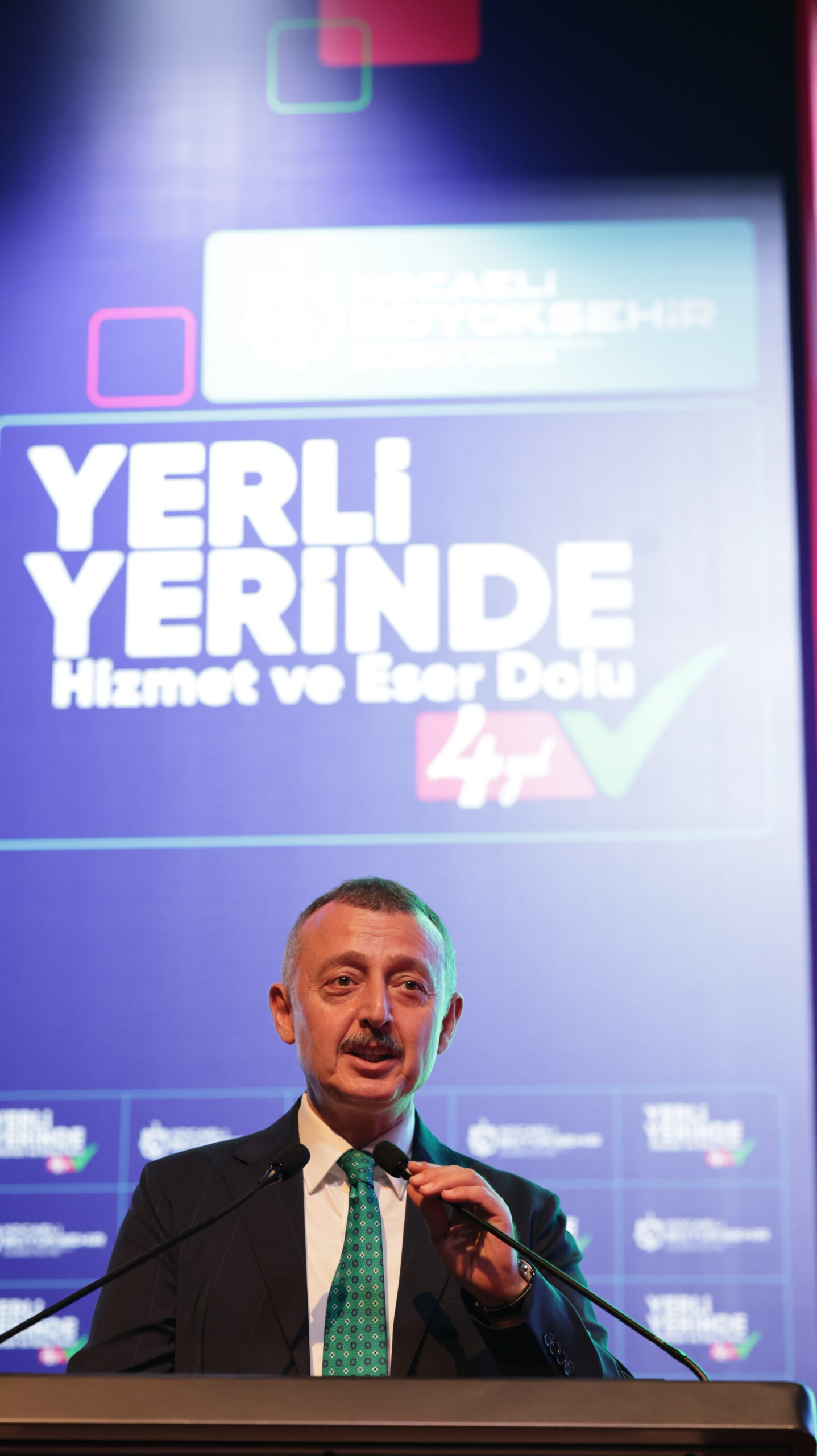 Doç.Dr.Tahir Büyükakın