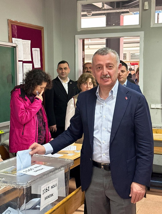 a8fd6502-07e7-4f5a-b5a3-366d243e8060