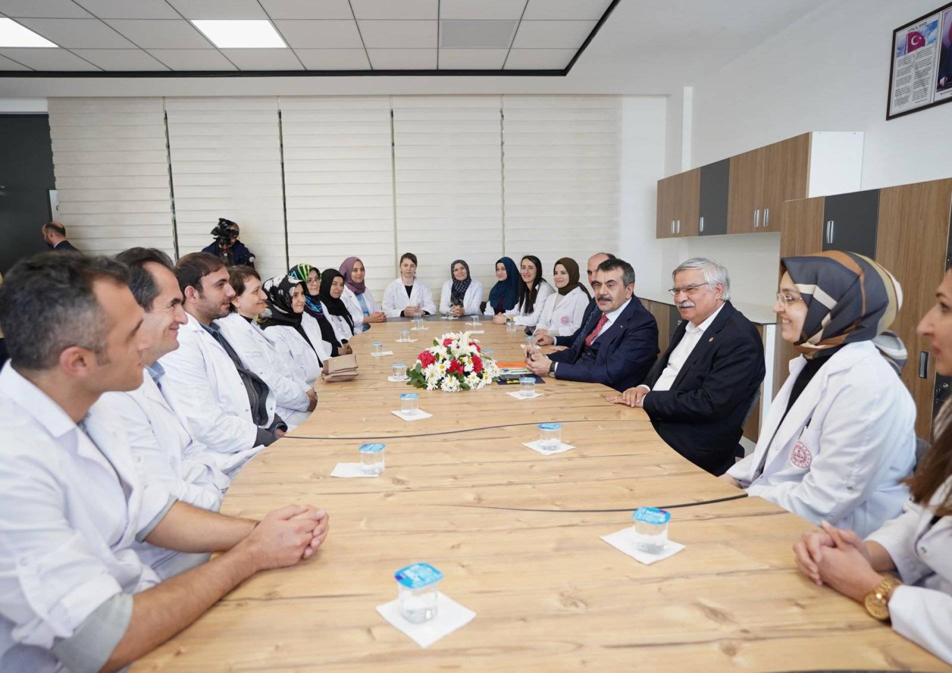 Bakan Tekin Proje Okulları Hakkında Konuştu