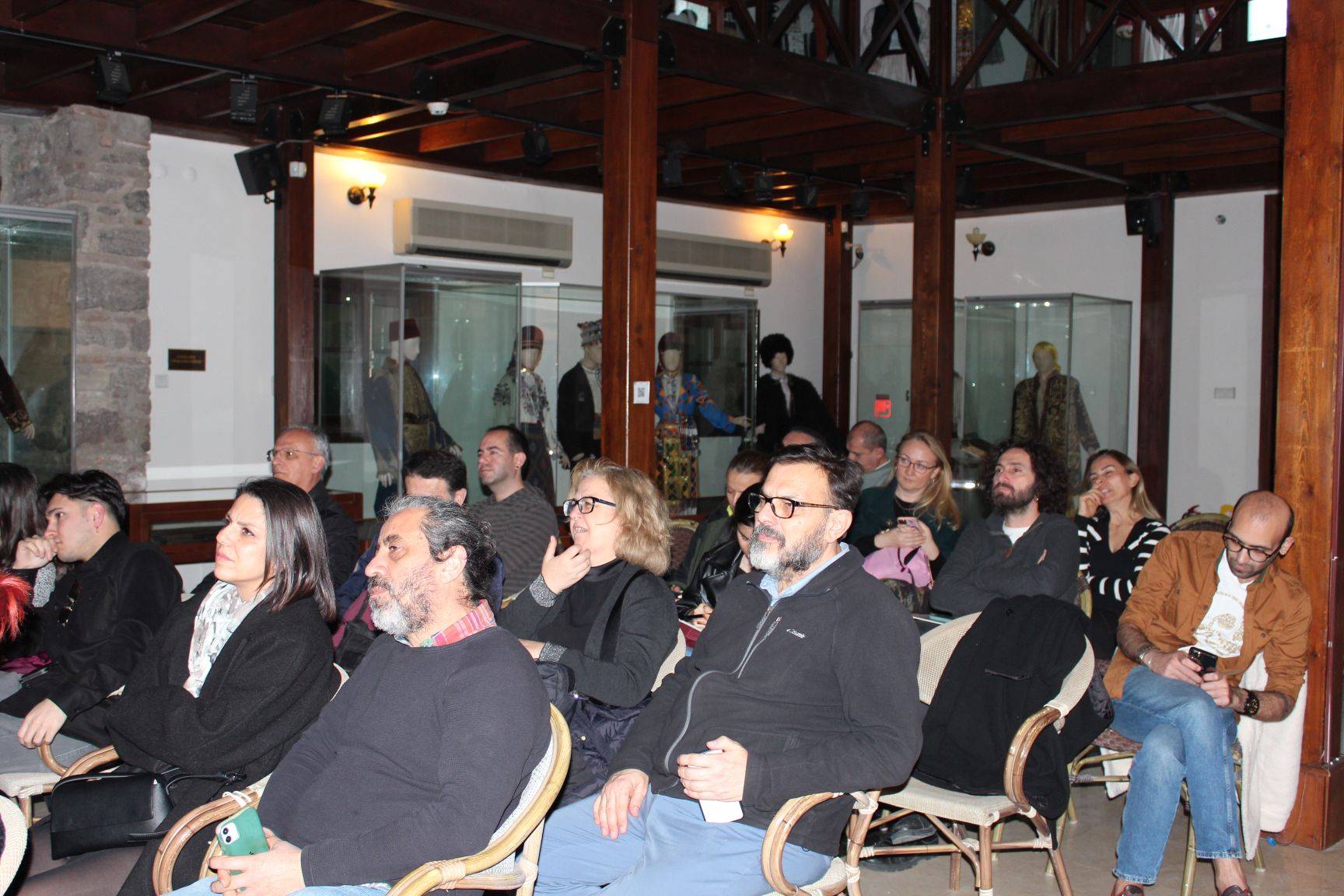 EÜ Etnografya Müzesinde Ses Kayıt Cihazlarına Tarihi Yolculuk Yaptılar
