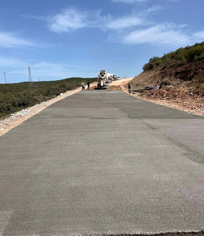 thumbnail_Yukarı Hereke-Dilovası Çerkeşli yolu tam sürat (4) (Large)