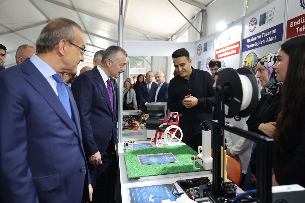 thumbnail_ASELSAN Türkiye'nin gözbebeği (3)