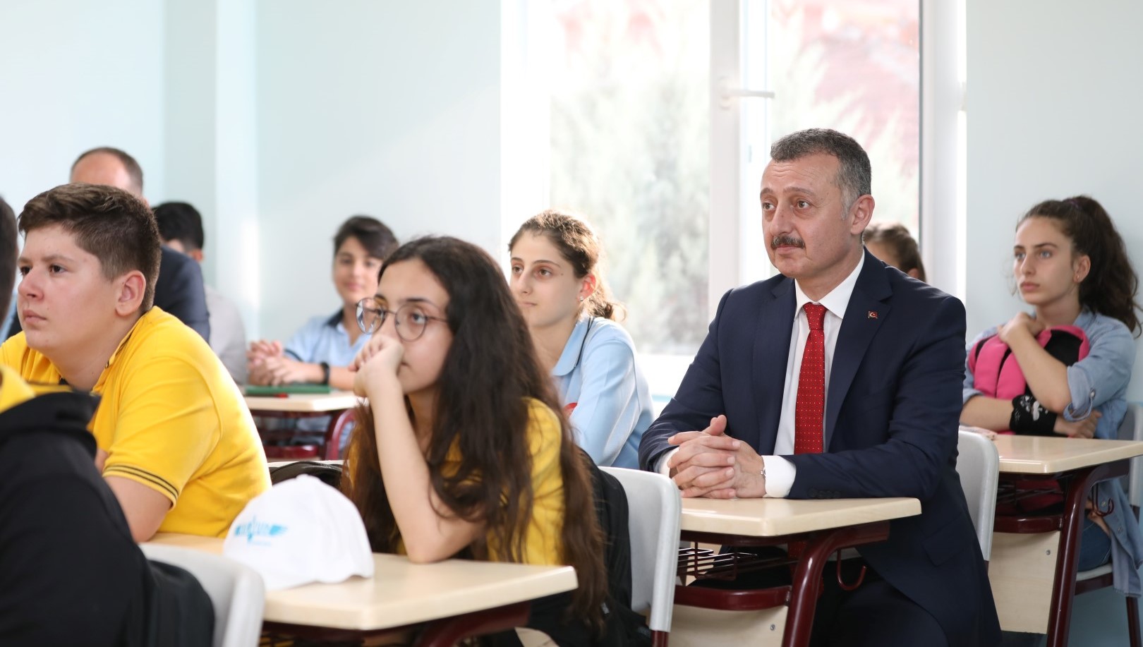 Büyükşehir'den 20 bin öğrenciye eğitim desteği (3)