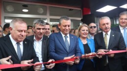 Paşa Kent Lokantasının resmi açılışını Özgür Özel yaptı 