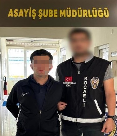 16a6bee9-033f-4763-a4b5-c62384934366