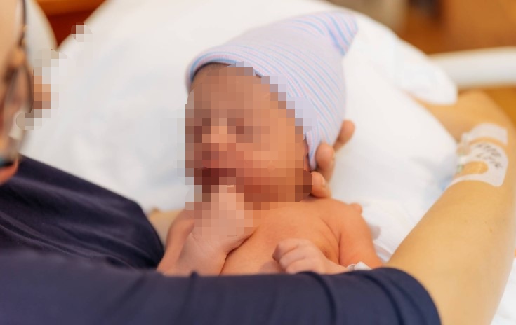 76033067-412d-44a8-88c6-ccb04f8749ae