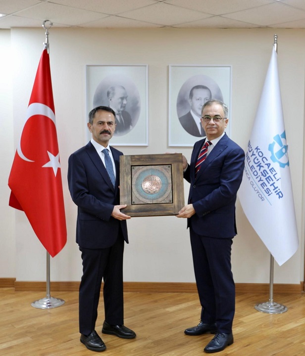 Genel Sekreter Baraçlı, Vali Aktaş'ı ağırladı (2)