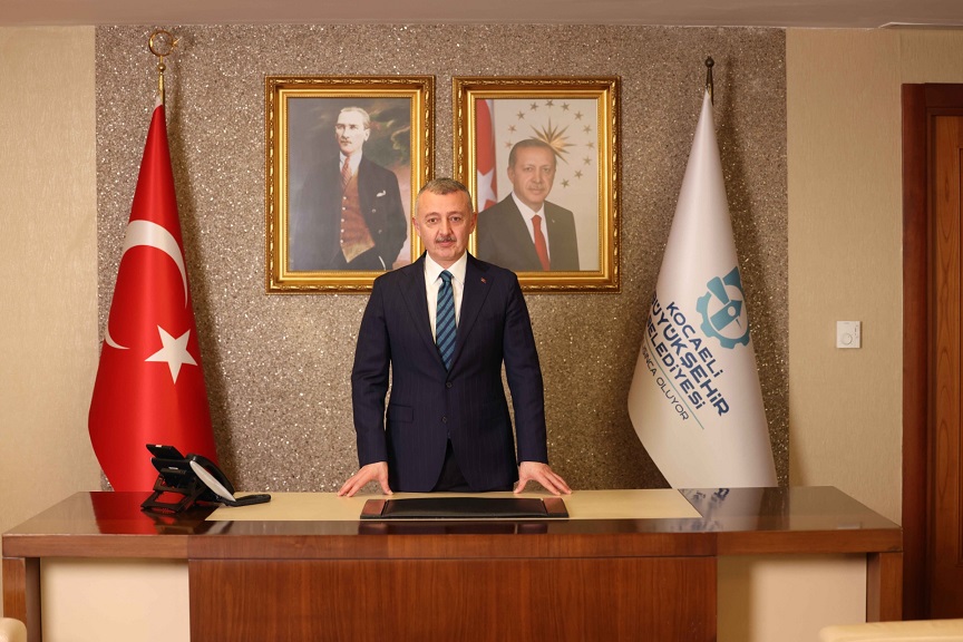 thumbnail_Başkan Büyükakın, 24 Kasım Öğretmenler Günü'nü kutladı.