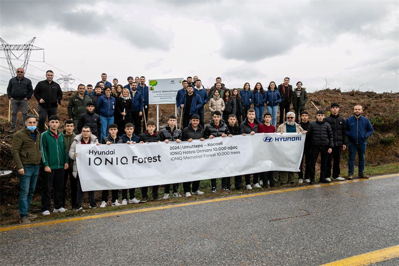 Hyundai_Assan_IONIQ_Ormanı_Fidan_Dikimi_(1)_800_600