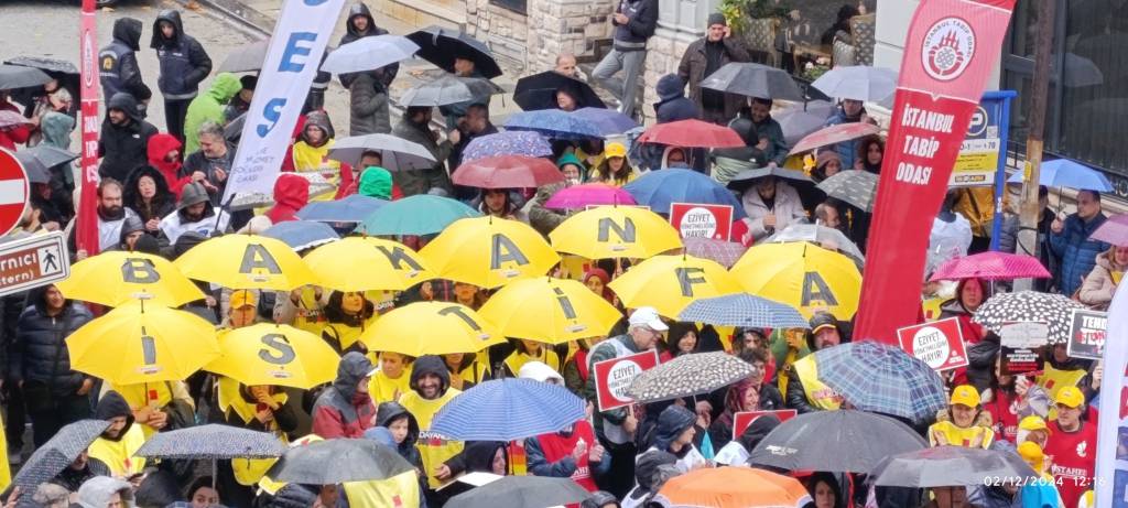 Aile Hekimleri Grevi Yüksek Katılımla Başladı!