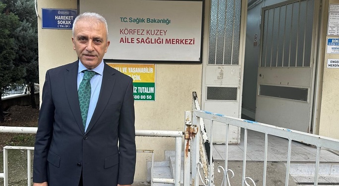 thumbnail_1- Şube Başkanı Ömer Çeker