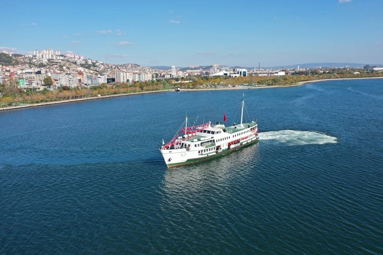 Deniz ulaşımında 1 yılda 551 bin 349 yolcu taşındı (4)