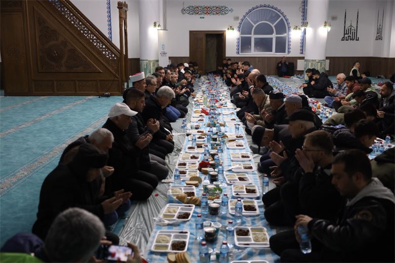İlk_iftar_kardeş_şehir_Asenovgrad'da_(4)_800_600