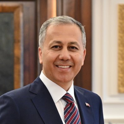 wqvEuMun_400x400