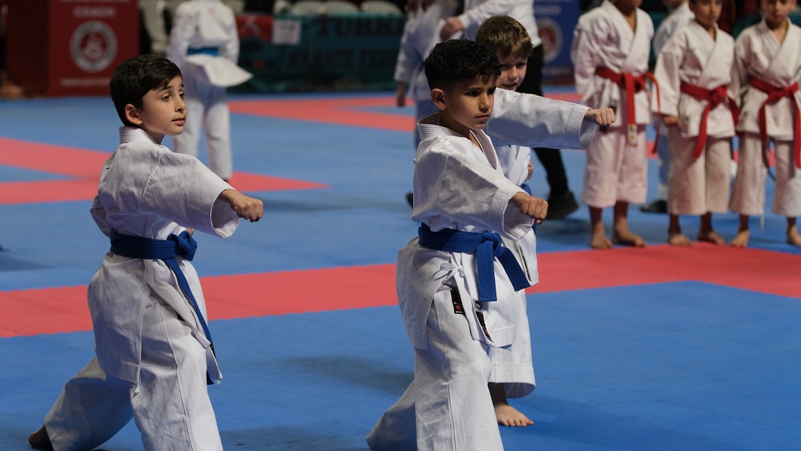 Karatenin kalbi Kocaeli'nde atıyor (7)