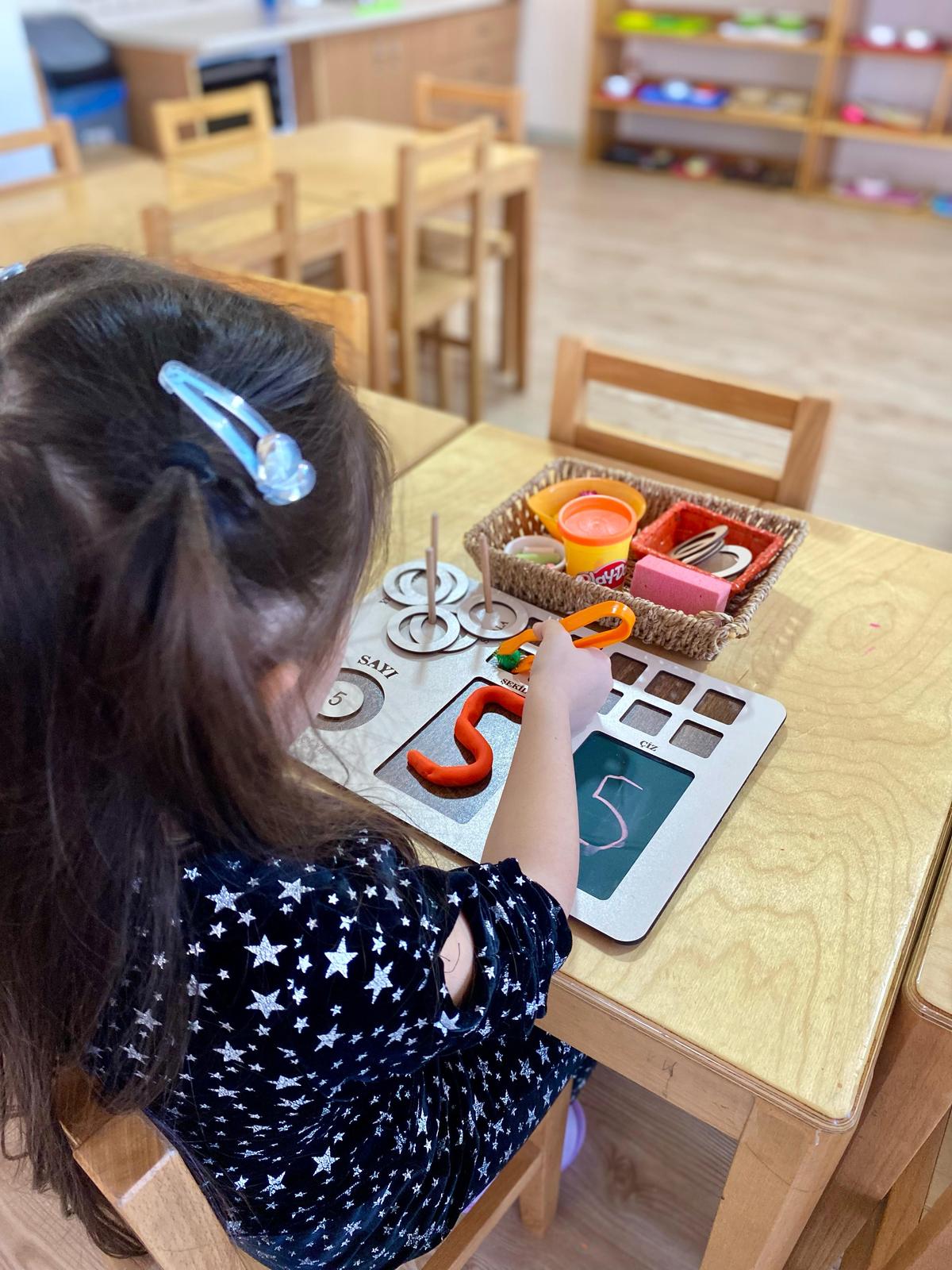 MONTESSORİ