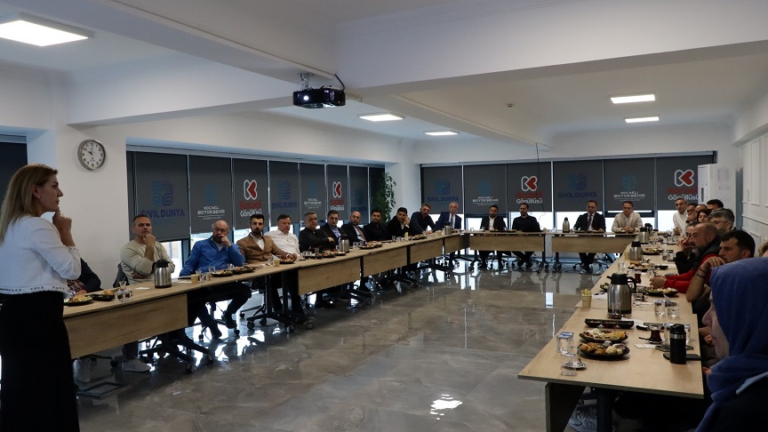 Büyükşehir'den yönetici yetkinliği eğitimi (2)