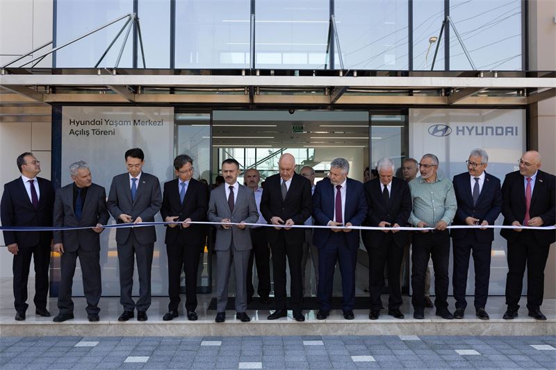 Hyundai_Yasam_Merkezi_Acilis_(1)_800_600