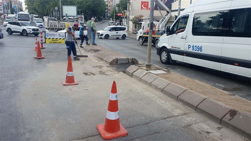Öğrenciler_yaya_geçidi_istedi,_Büyükşehir_hemen_yaptı_(3)_800_600