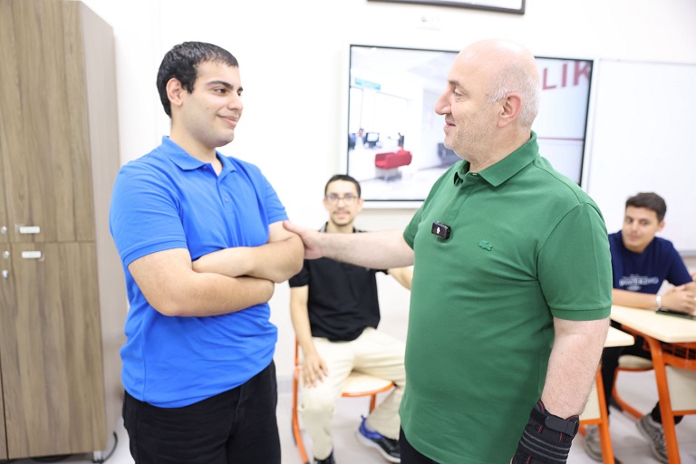 Darıca Belediyesi’nin ücretsiz kursları üniversite yolunu açtı (2)