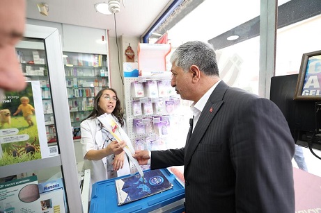 Başkan Ömeroğlu’ndan Eczacılar Günü Ziyareti (2)