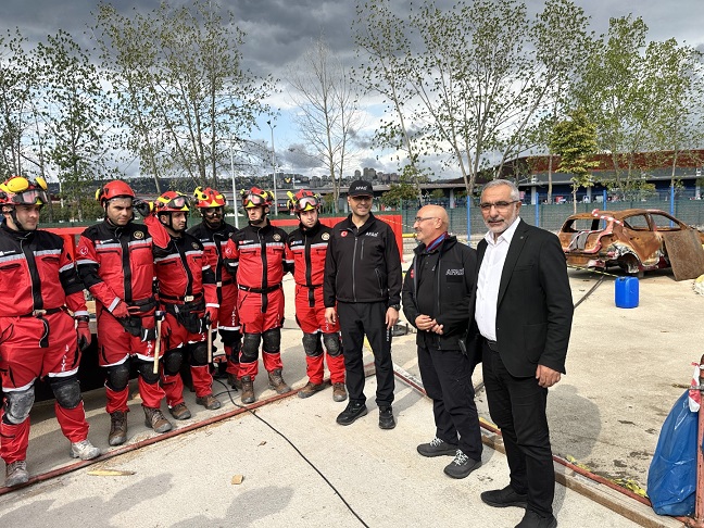 AFAD ve Kocaeli İtfaiyesi'nden ortak eğitim hamlesi (2) (Büyük)