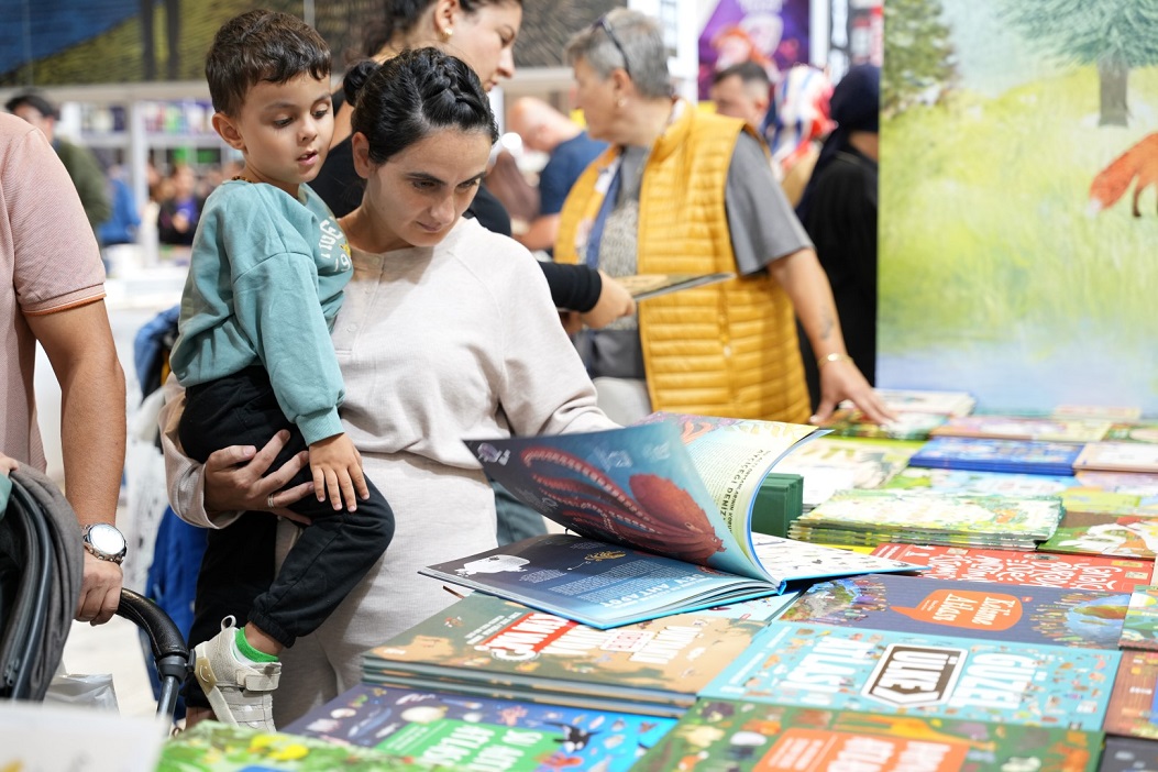 Bu fuarda kitap sevgisi anneden başlar (8)